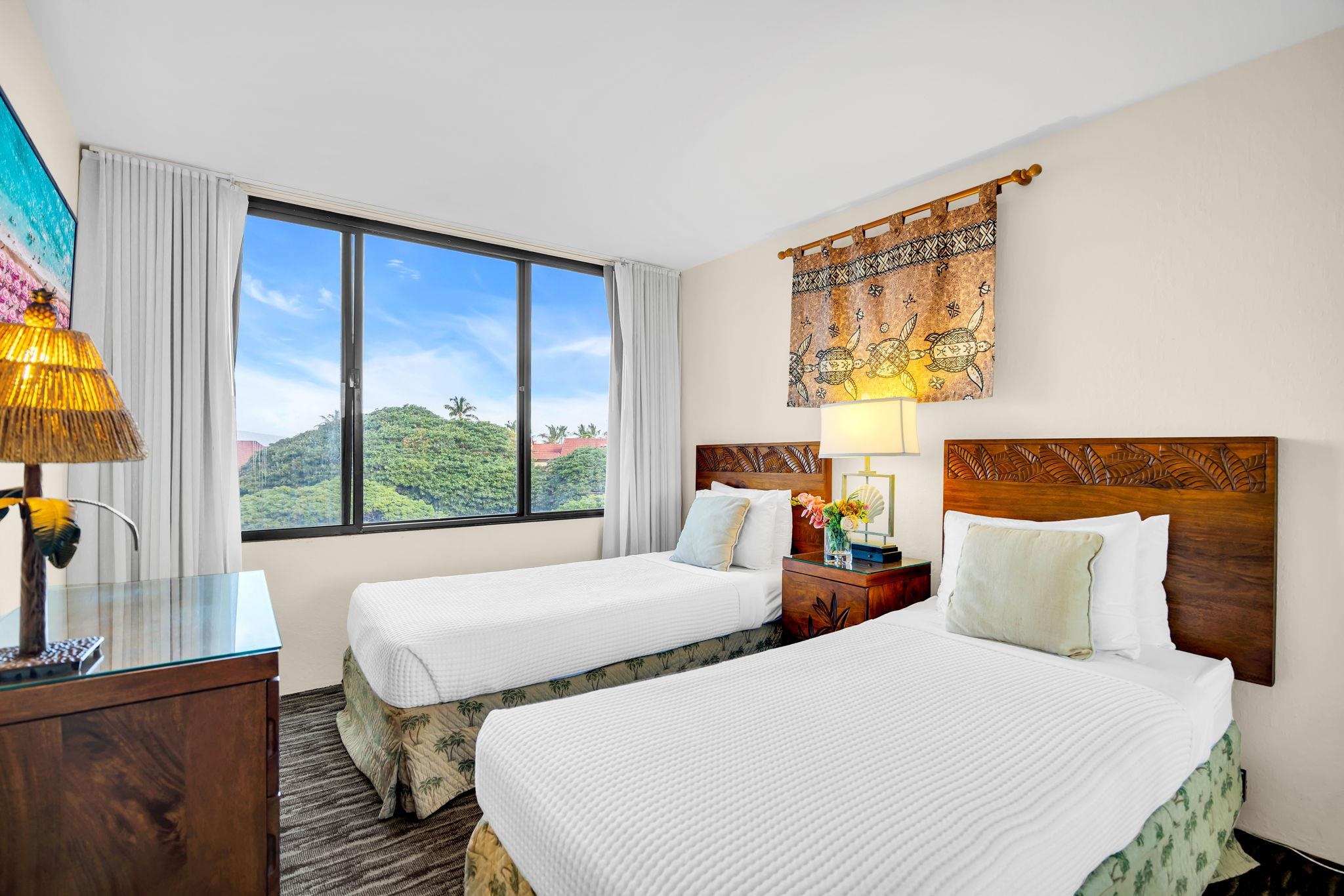 Kaanapali Shores condo # 516, Lahaina, Hawaii - photo 24 of 49