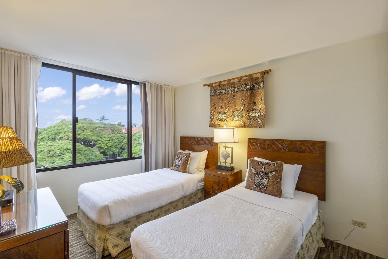 Kaanapali Shores condo # 516, Lahaina, Hawaii - photo 40 of 50