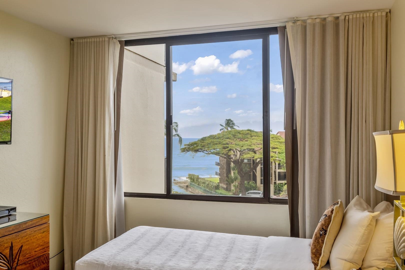 Kaanapali Shores condo # 516, Lahaina, Hawaii - photo 44 of 50