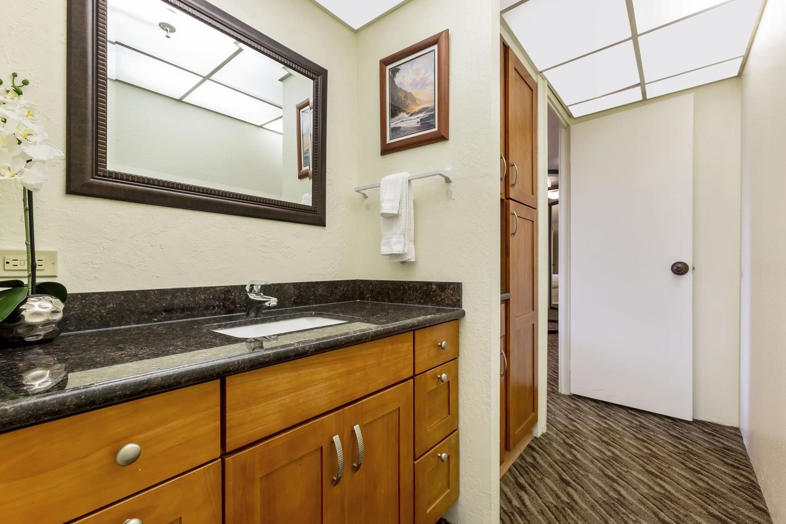 Kaanapali Shores condo # 516, Lahaina, Hawaii - photo 47 of 50