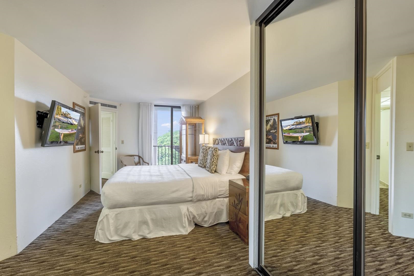 Kaanapali Shores condo # 516, Lahaina, Hawaii - photo 6 of 50