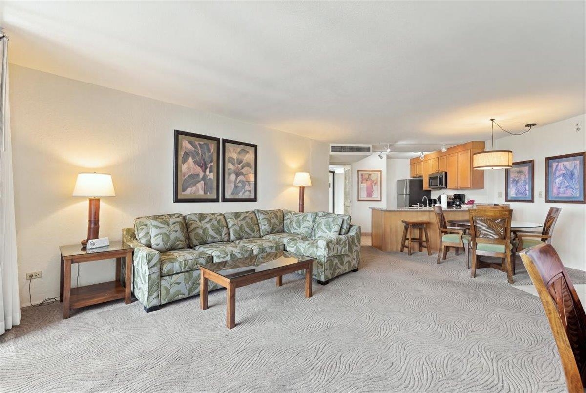 Kaanapali Shores condo # 522, Lahaina, Hawaii - photo 10 of 33