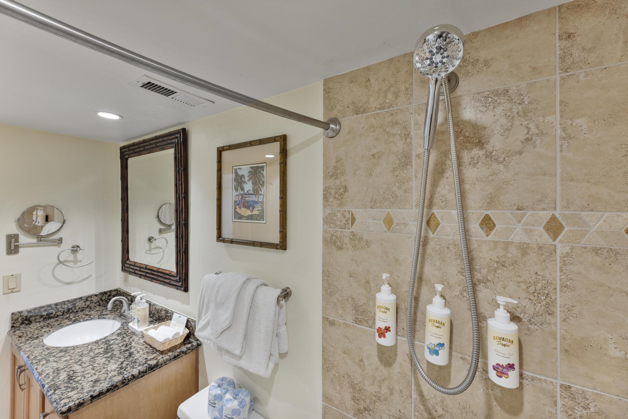 Kaanapali Shores condo # 529, Lahaina, Hawaii - photo 21 of 40