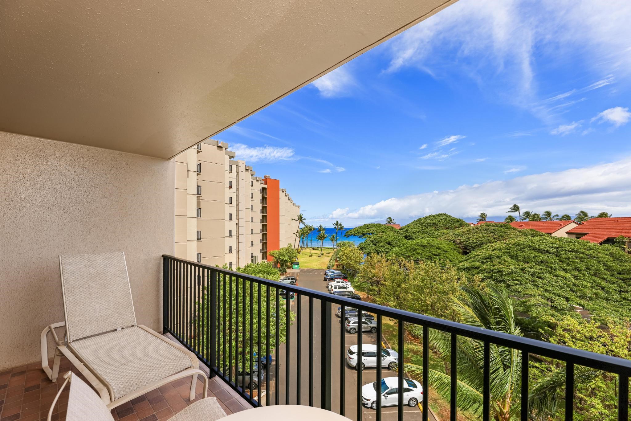 Kaanapali Shores condo # 530, Lahaina, Hawaii - photo 3 of 45