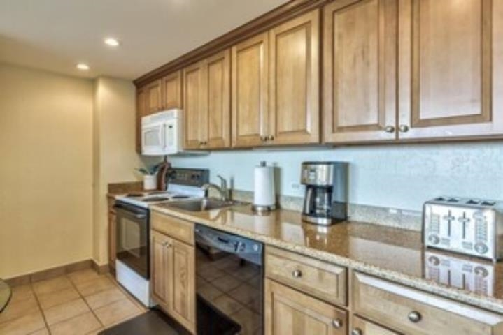 Kaanapali Shores condo # 536, Lahaina, Hawaii - photo 16 of 24