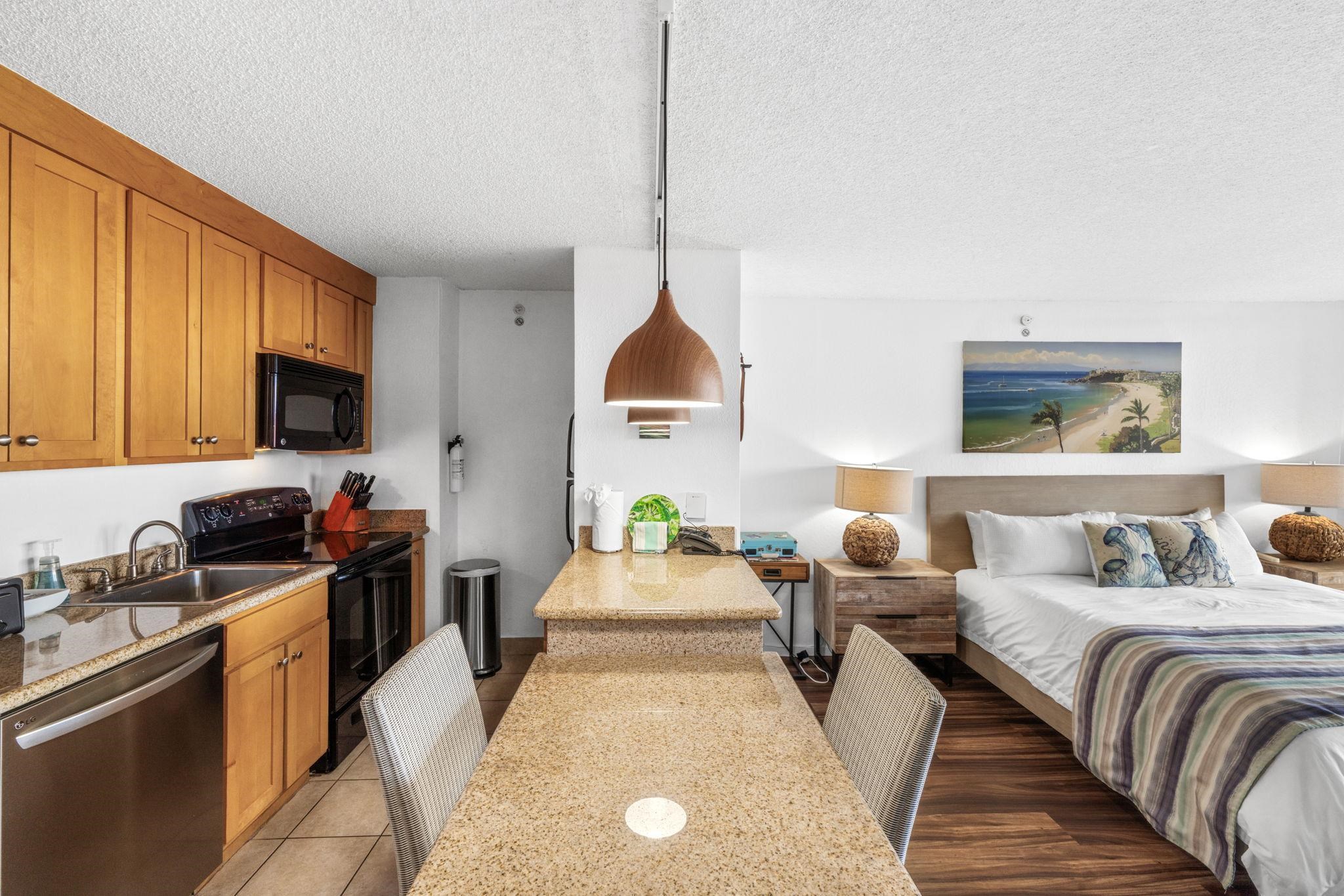 Kaanapali Shores condo # 538, Lahaina, Hawaii - photo 10 of 34