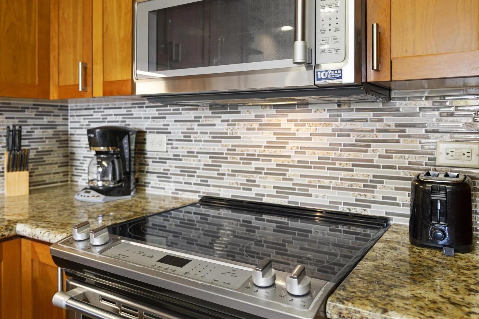 Kaanapali Shores condo # 545, Lahaina, Hawaii - photo 9 of 39