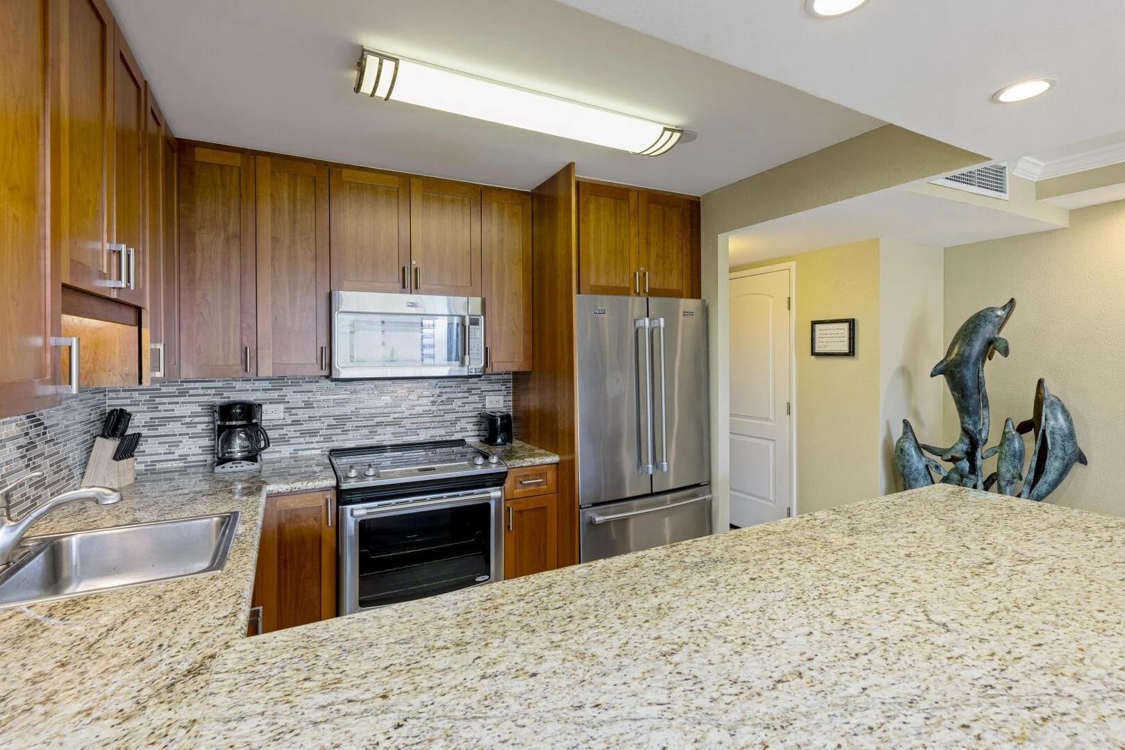 Kaanapali Shores condo # 545, Lahaina, Hawaii - photo 10 of 39