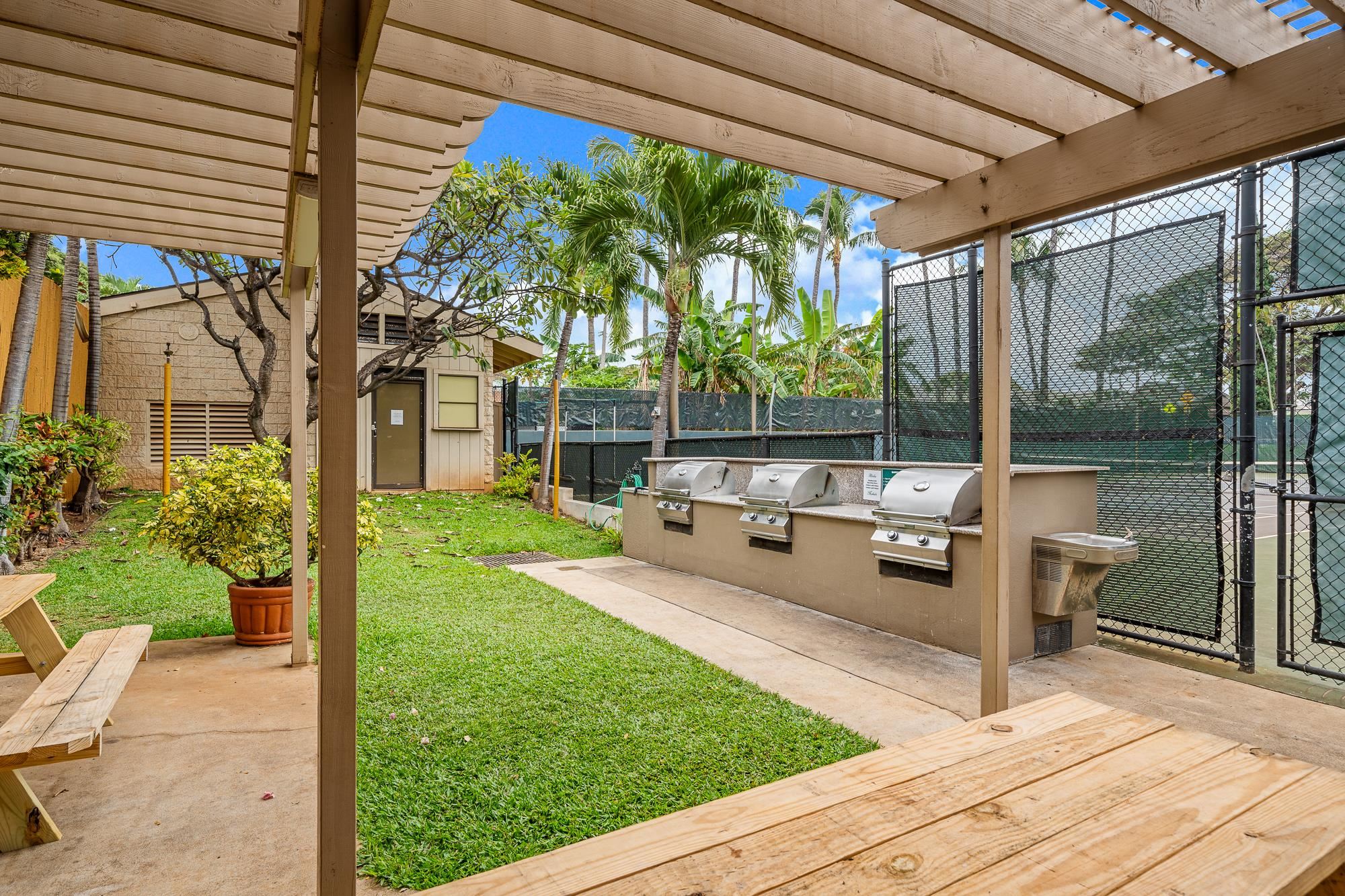 Kaanapali Shores condo # 551, Lahaina, Hawaii - photo 35 of 50