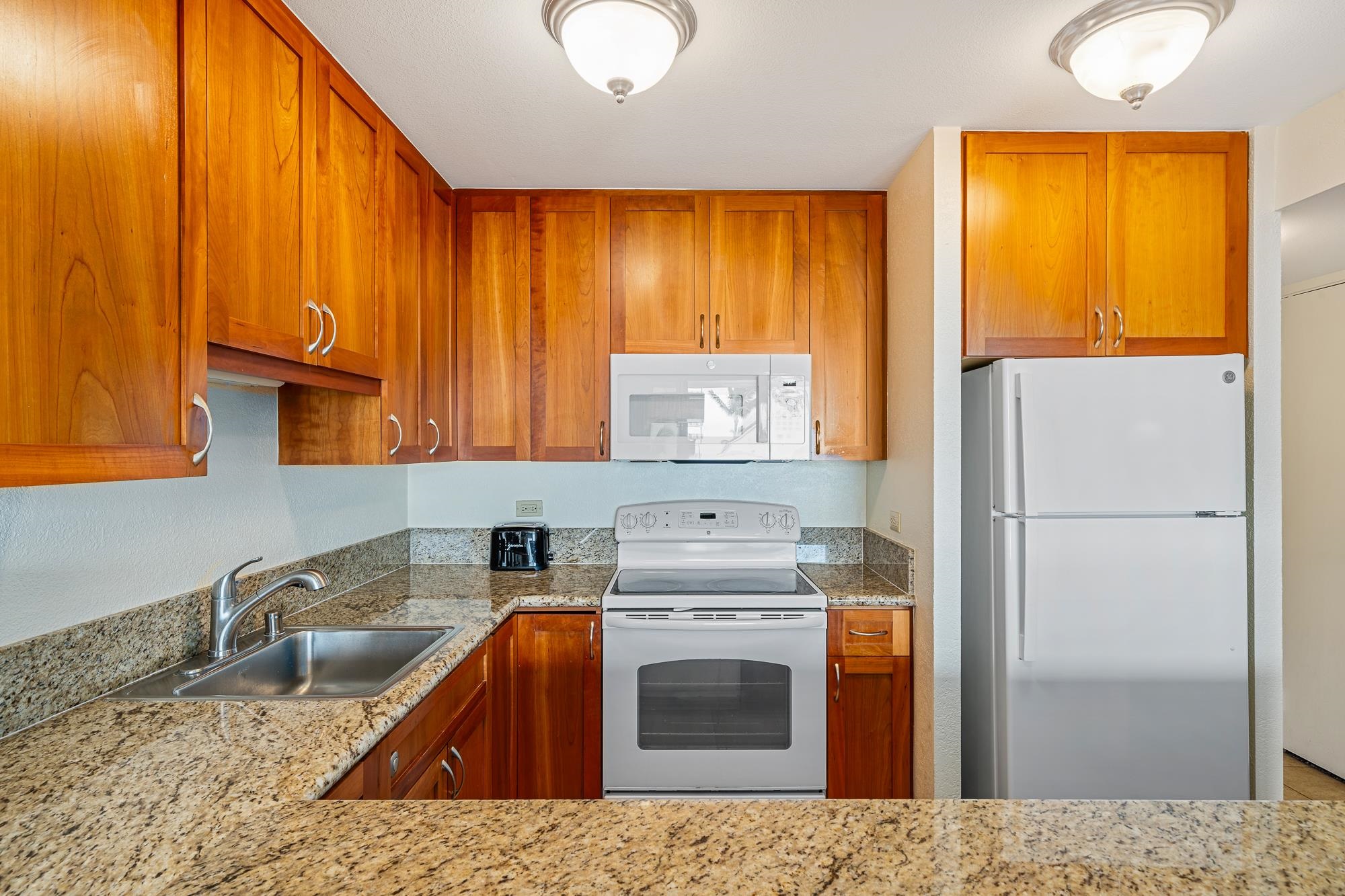 Kaanapali Shores condo # 551, Lahaina, Hawaii - photo 7 of 50