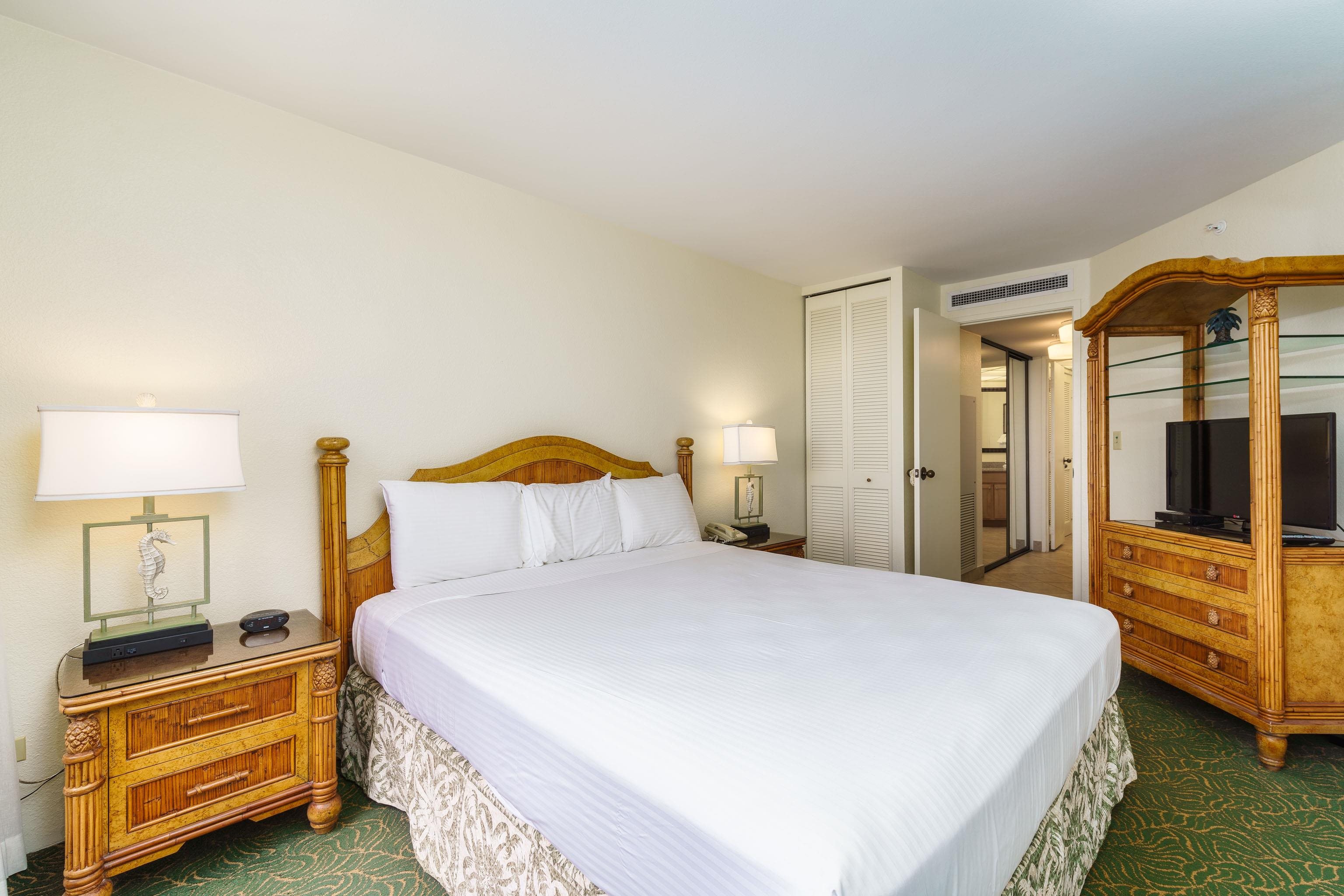 Kaanapali Shores condo # 610, Lahaina, Hawaii - photo 15 of 28