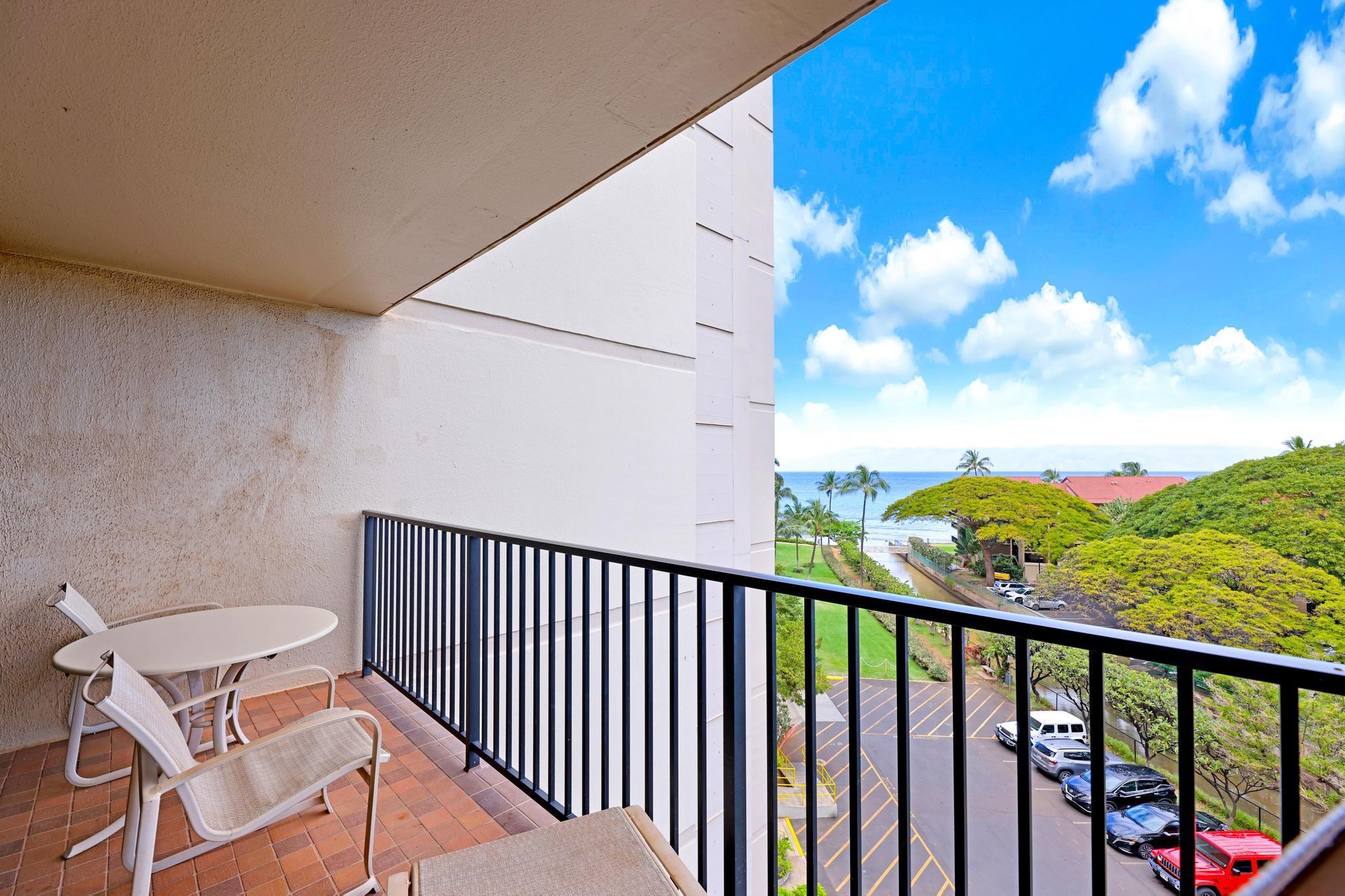 Kaanapali Shores condo # 618, Lahaina, Hawaii - photo 11 of 40