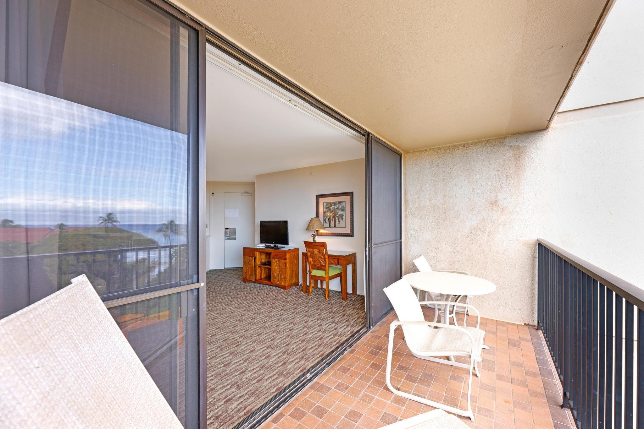 Kaanapali Shores condo # 618, Lahaina, Hawaii - photo 12 of 40