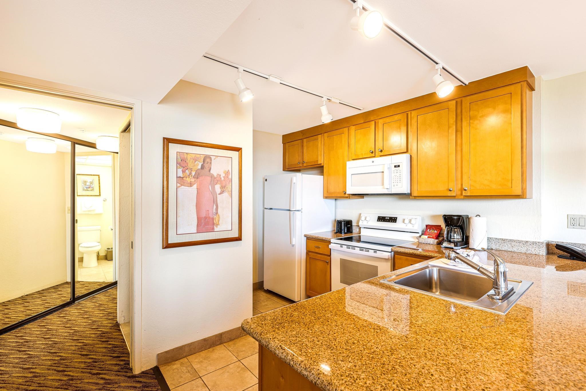 Kaanapali Shores condo # 618, Lahaina, Hawaii - photo 16 of 40