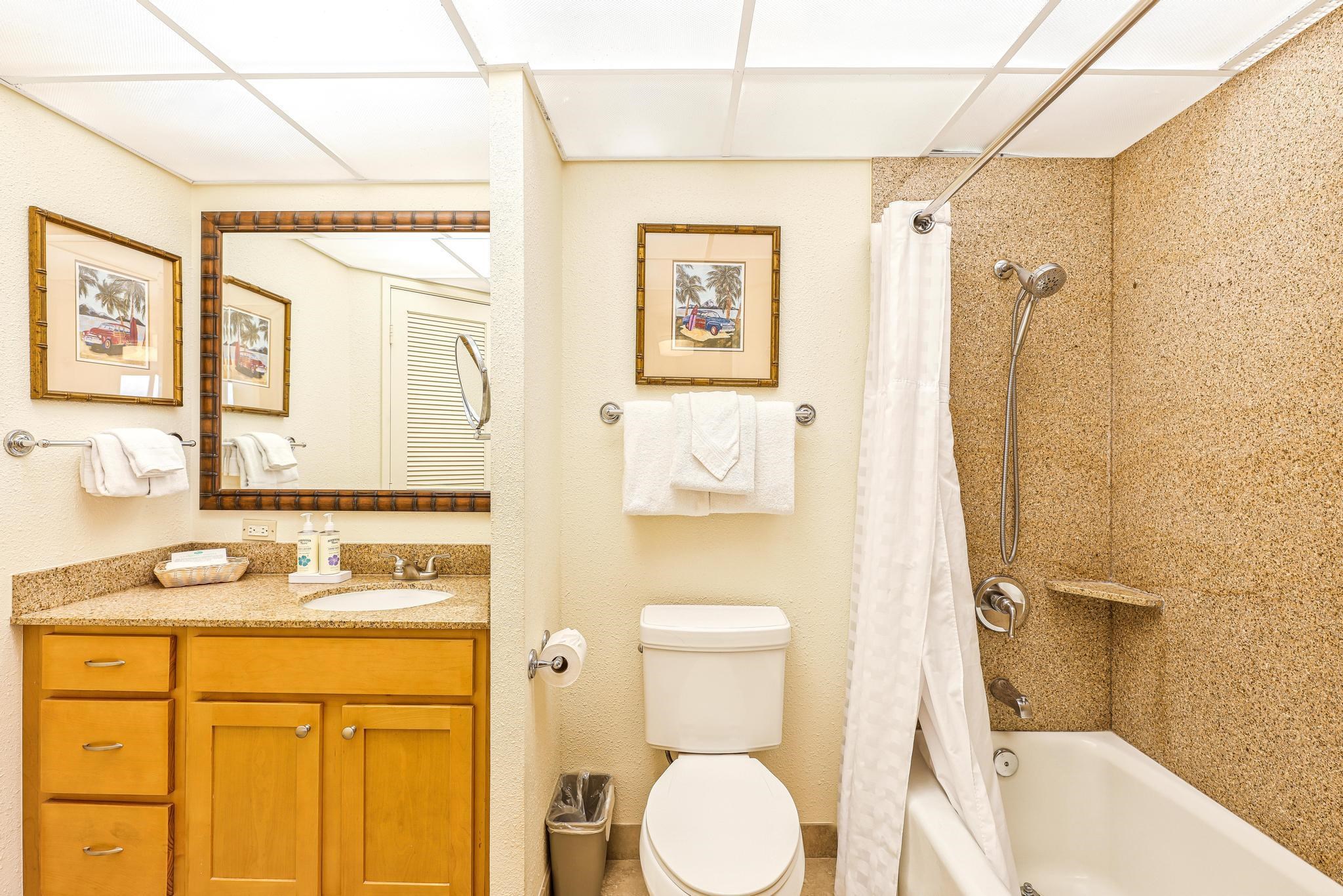 Kaanapali Shores condo # 618, Lahaina, Hawaii - photo 21 of 40