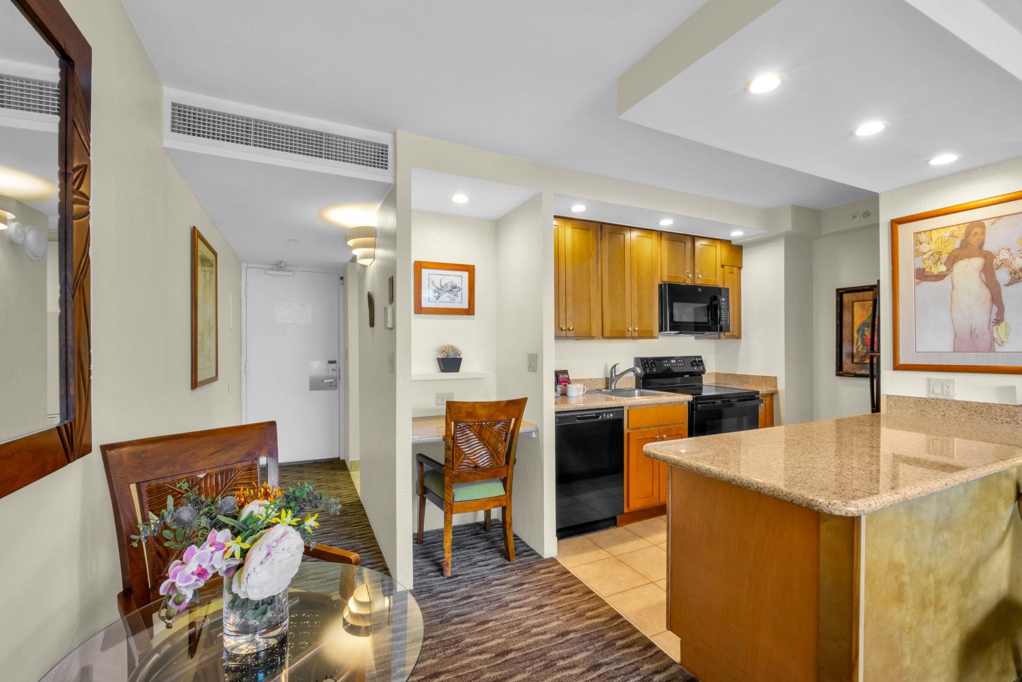Kaanapali Shores condo # 621, Lahaina, Hawaii - photo 15 of 34