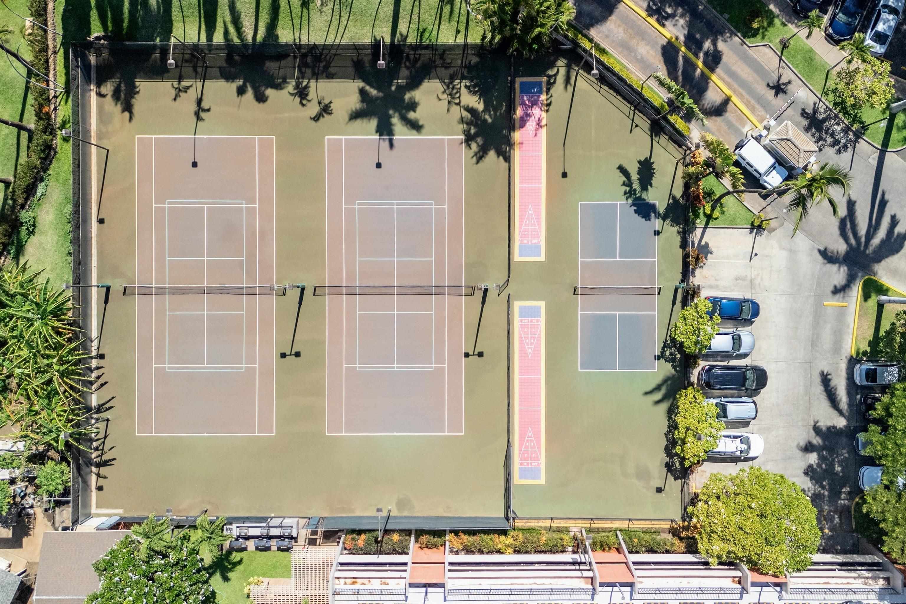 Kaanapali Shores condo # 711, Lahaina, Hawaii - photo 33 of 46