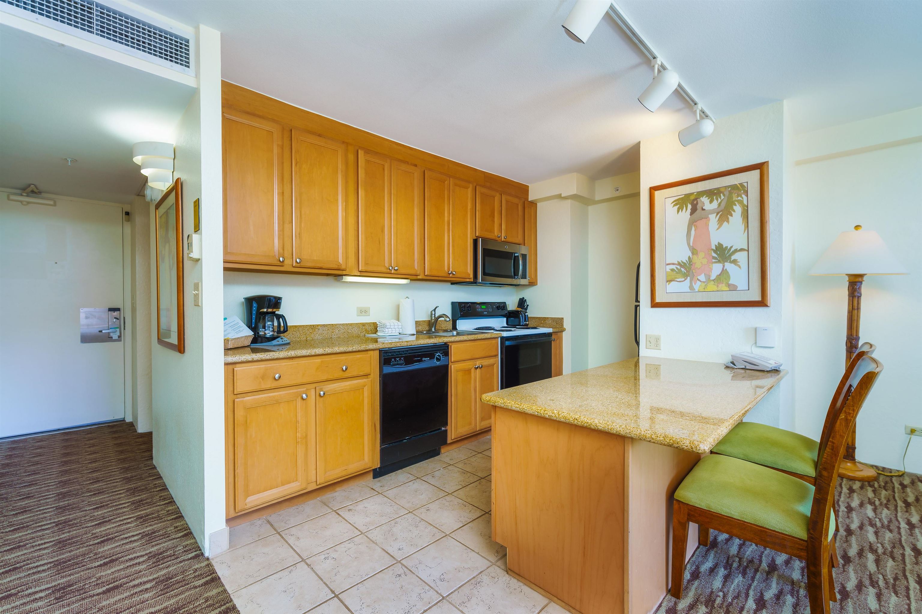 Kaanapali Shores condo # 721, Lahaina, Hawaii - photo 14 of 26