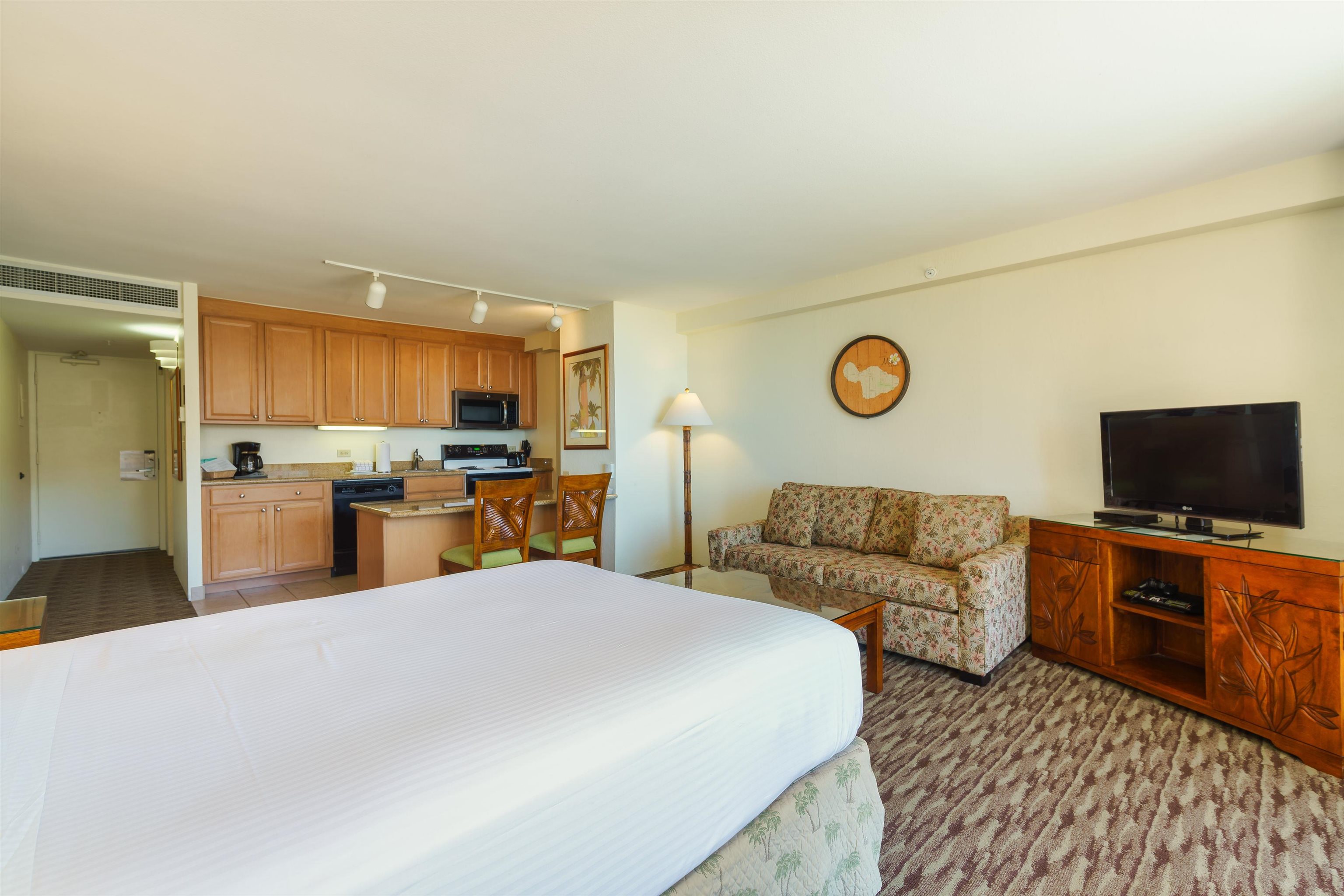 Kaanapali Shores condo # 721, Lahaina, Hawaii - photo 10 of 26