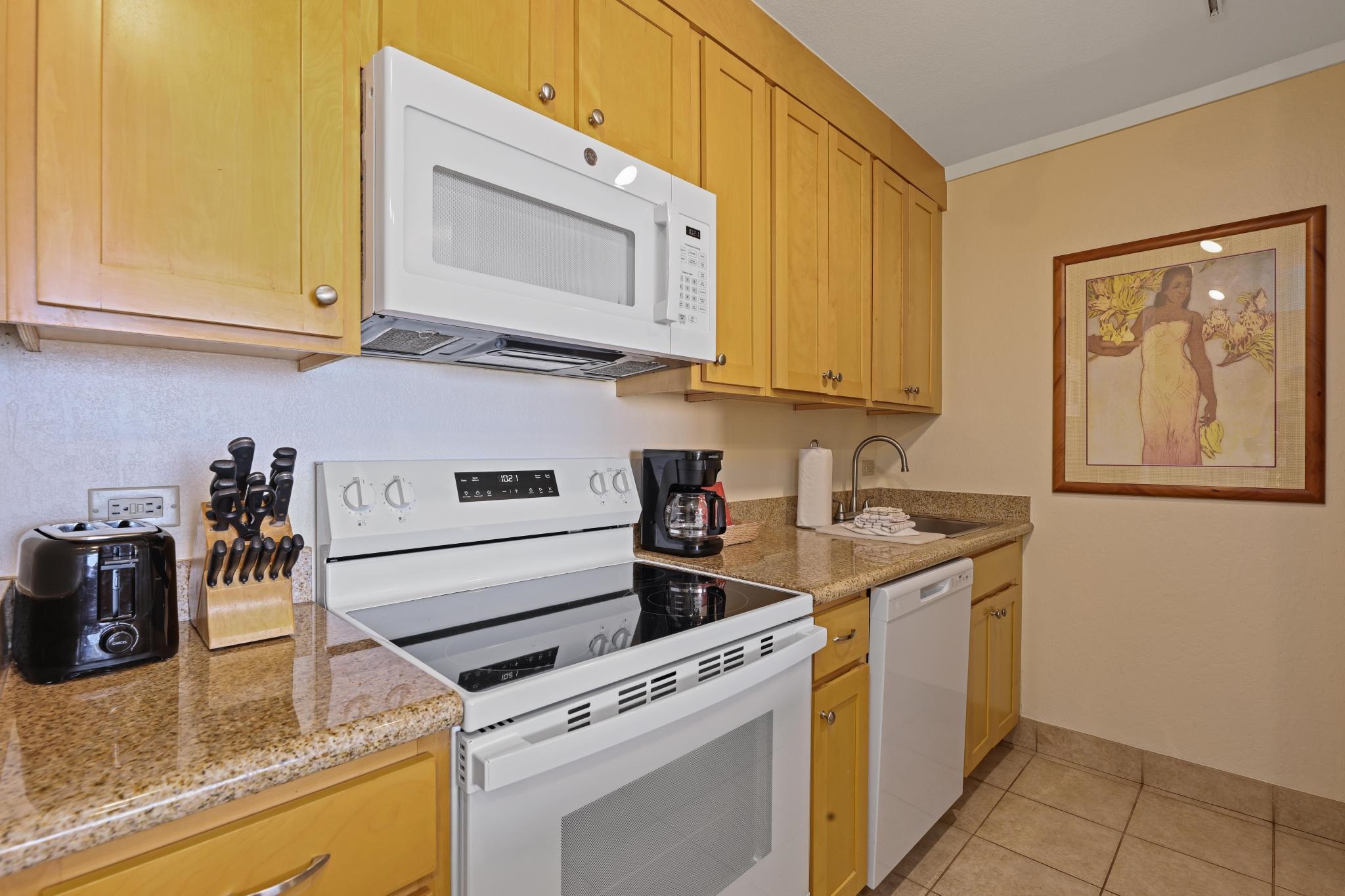 Kaanapali Shores condo # 727, Lahaina, Hawaii - photo 11 of 42