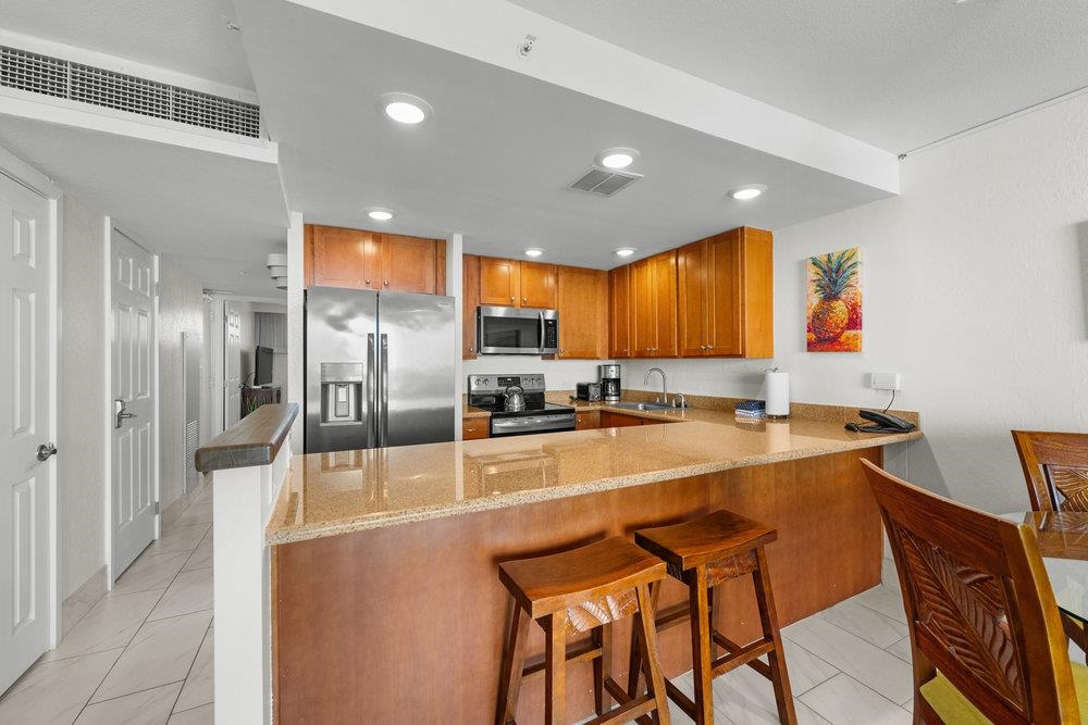 Kaanapali Shores condo # 733, Lahaina, Hawaii - photo 9 of 30