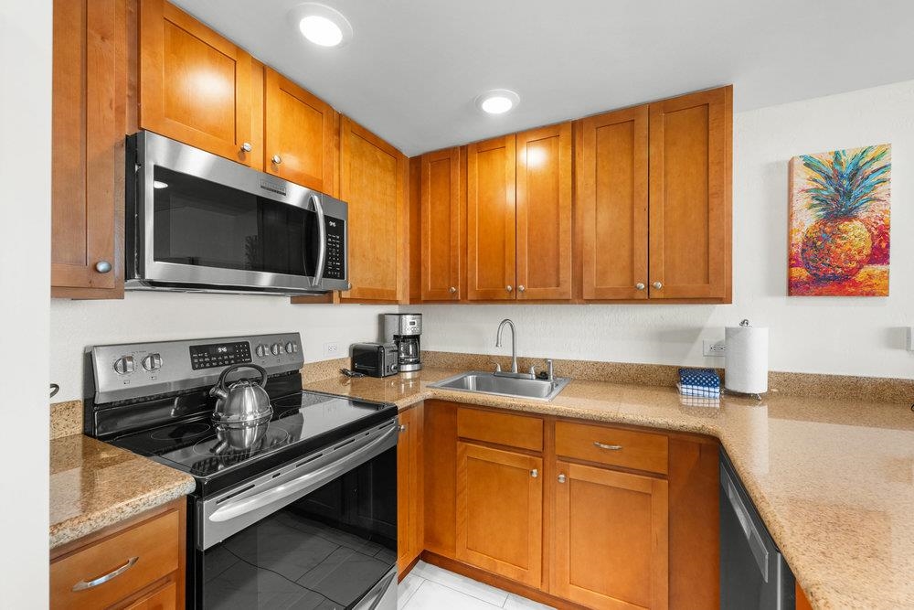 Kaanapali Shores condo # 733, Lahaina, Hawaii - photo 10 of 30