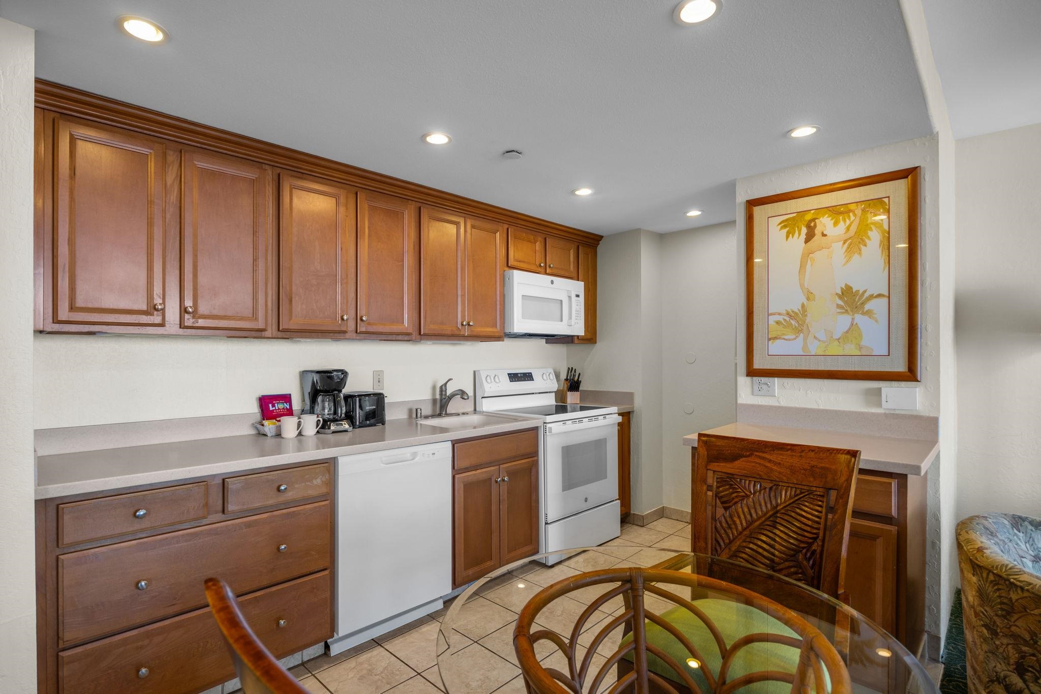 Kaanapali Shores condo # 738, Lahaina, Hawaii - photo 6 of 20