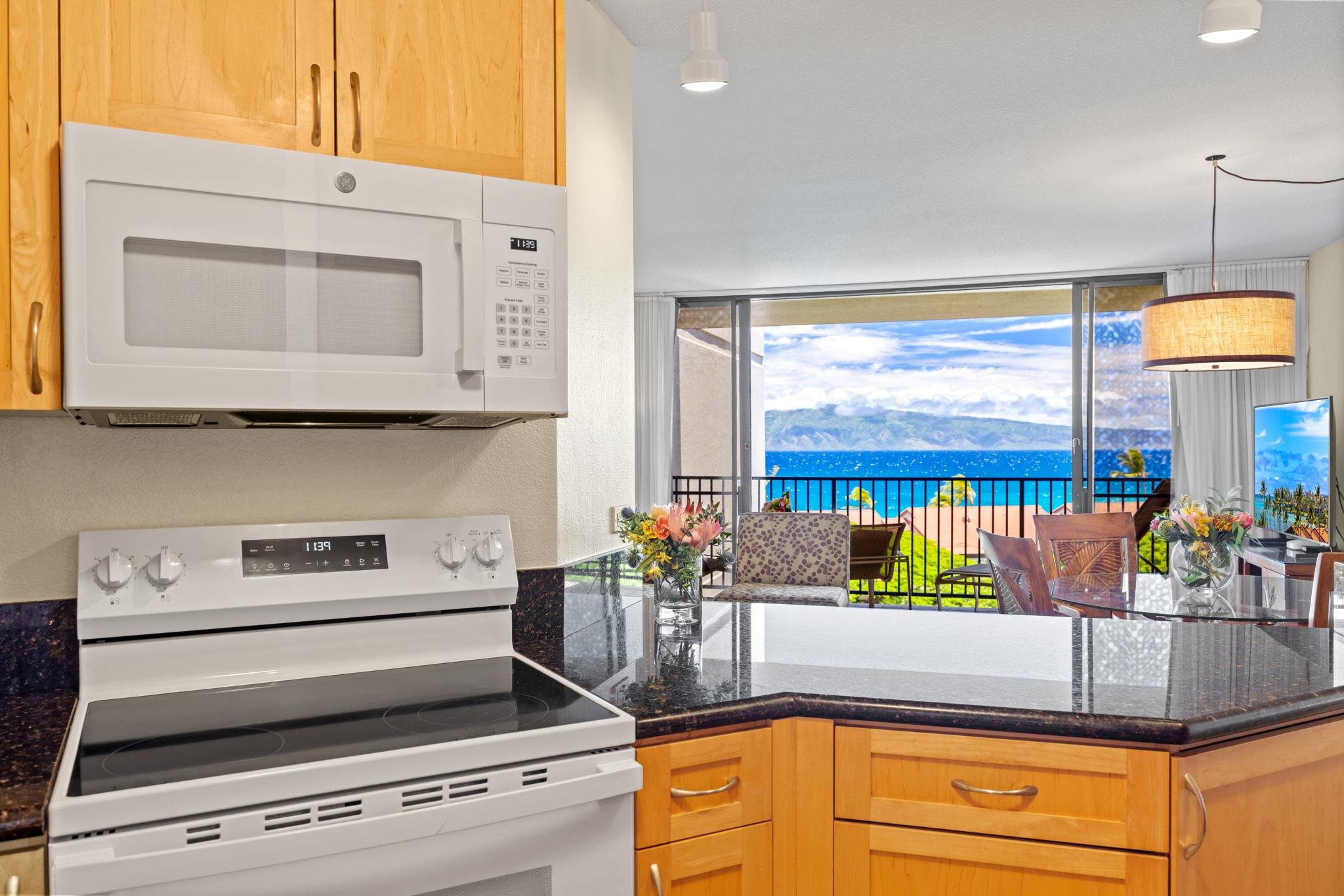 Kaanapali Shores condo # 816, Lahaina, Hawaii - photo 19 of 47