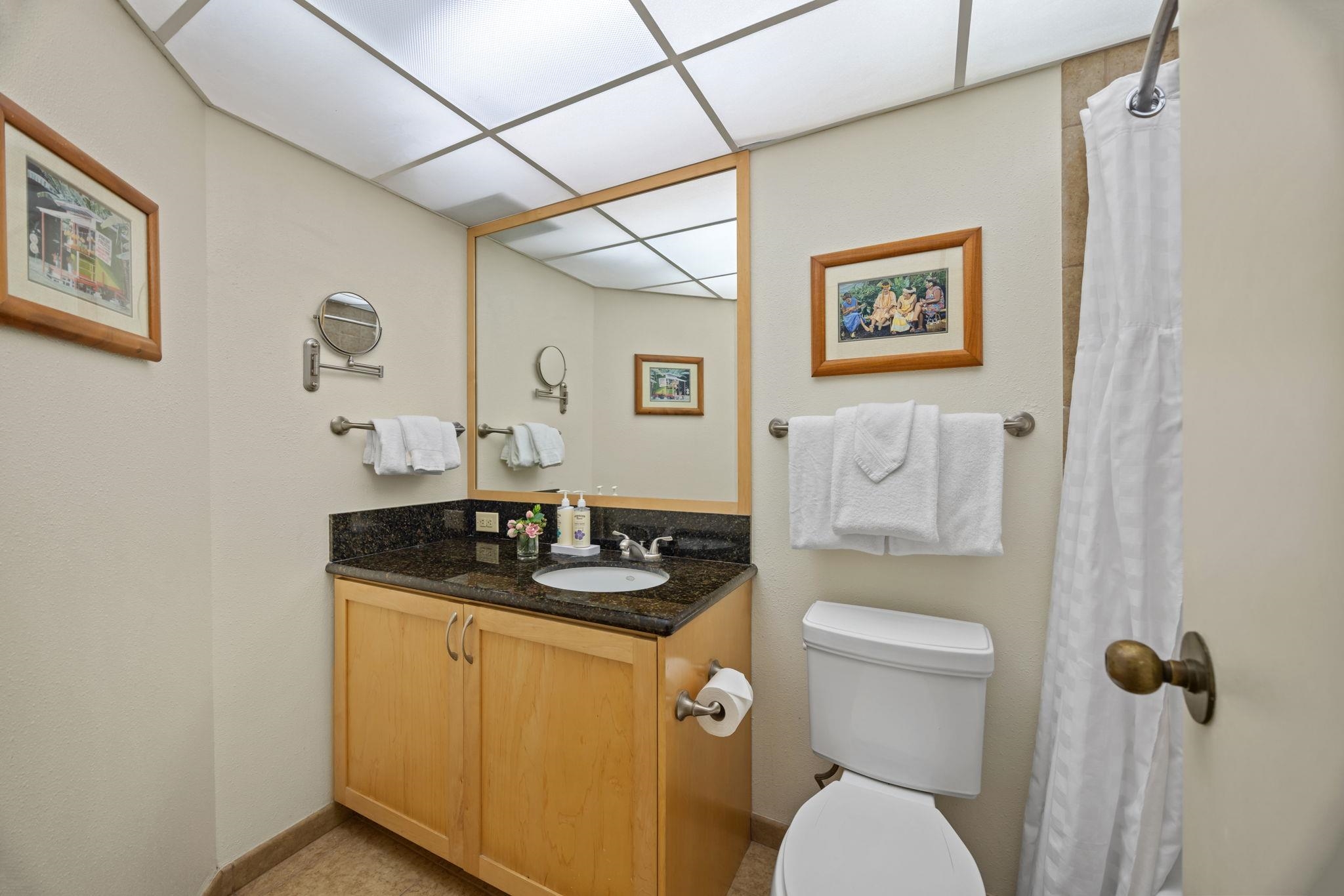 Kaanapali Shores condo # 816, Lahaina, Hawaii - photo 28 of 47