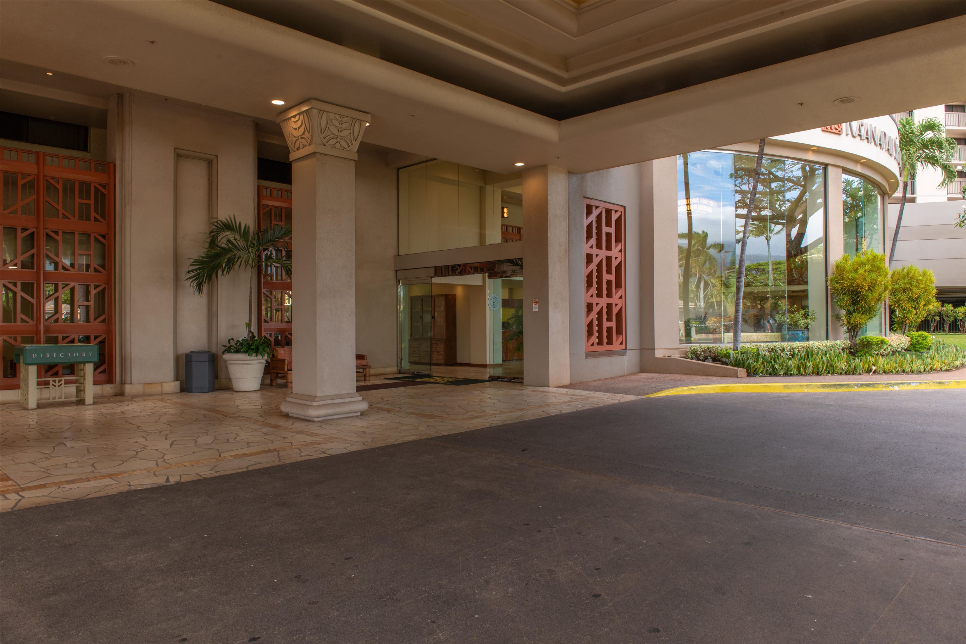 Kaanapali Shores condo # 825, Lahaina, Hawaii - photo 26 of 36