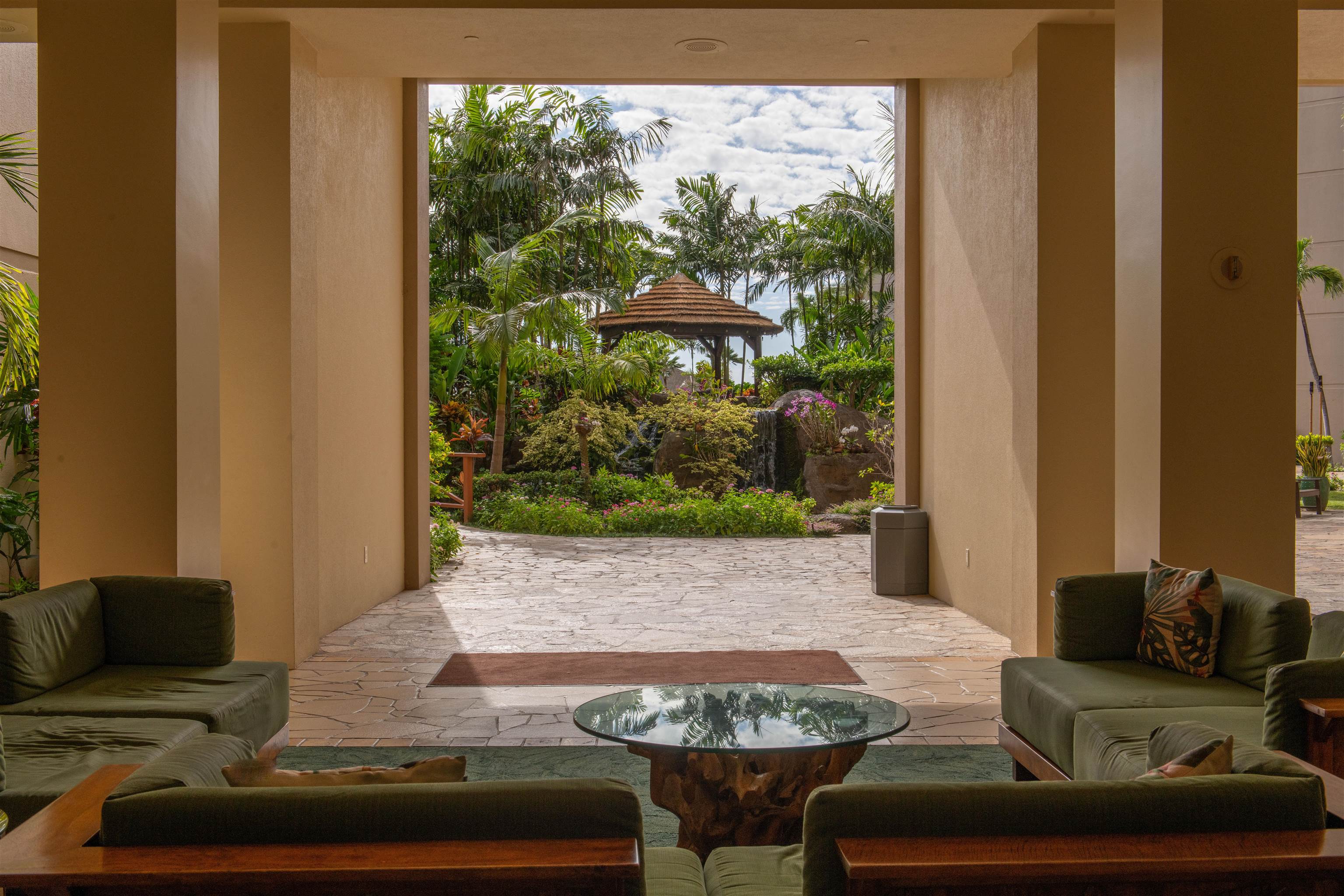 Kaanapali Shores condo # 825, Lahaina, Hawaii - photo 27 of 36