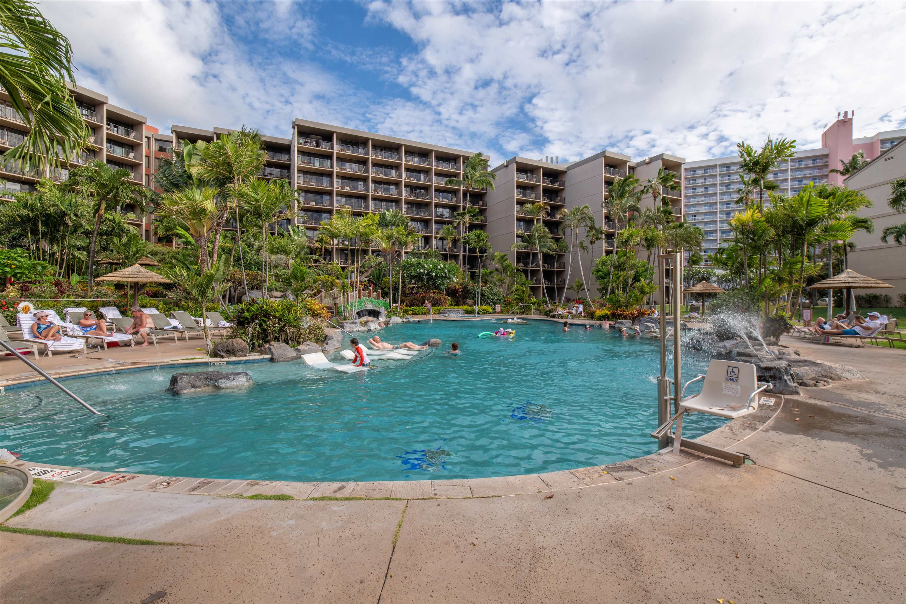 Kaanapali Shores condo # 825, Lahaina, Hawaii - photo 30 of 36