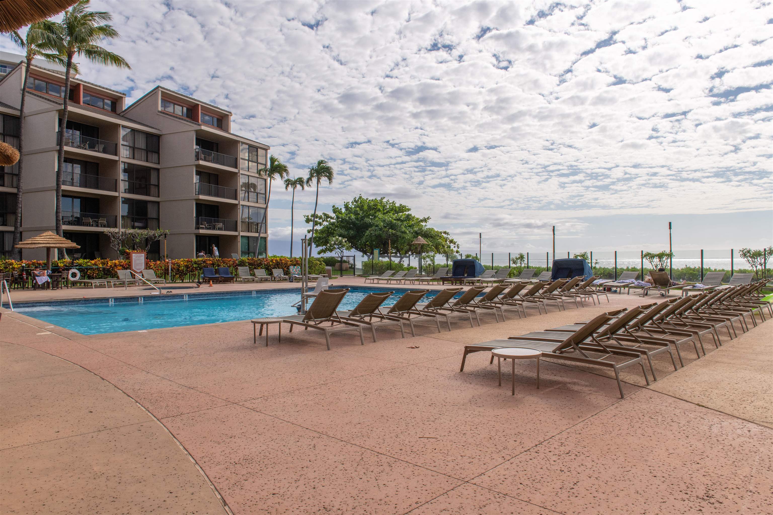 Kaanapali Shores condo # 825, Lahaina, Hawaii - photo 33 of 36