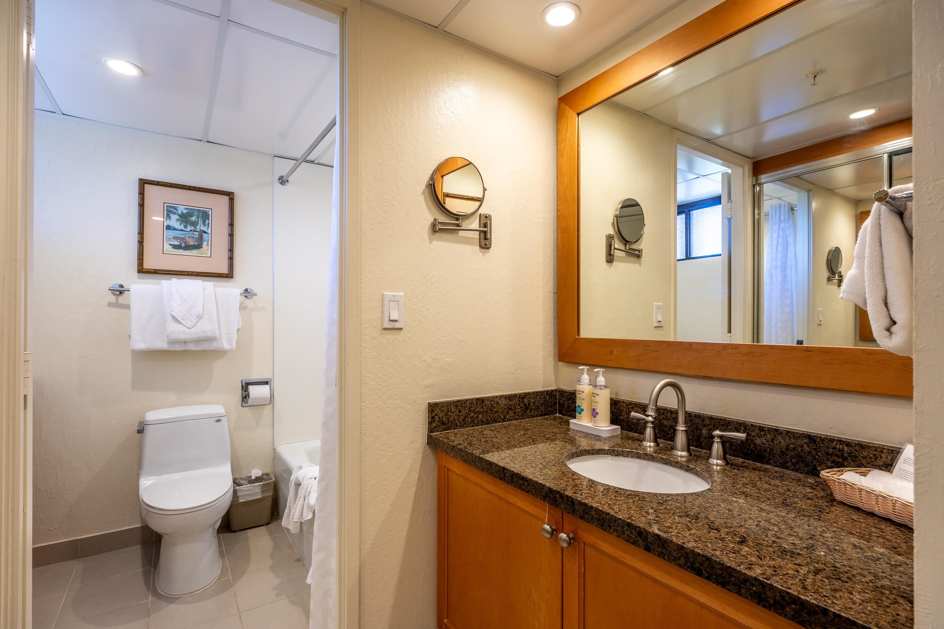 Kaanapali Shores condo # 834, Lahaina, Hawaii - photo 13 of 41