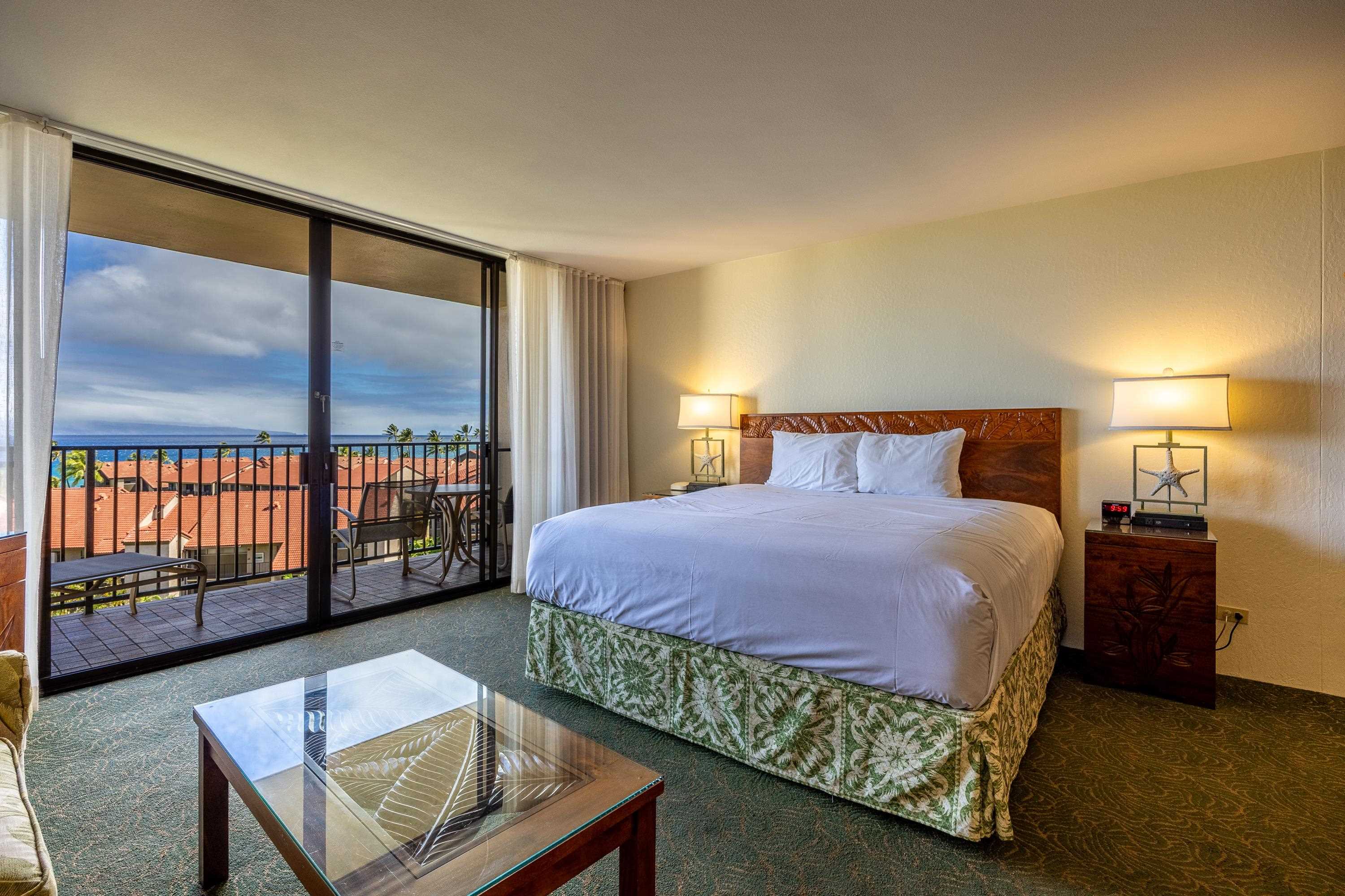 Kaanapali Shores condo # 834, Lahaina, Hawaii - photo 11 of 50