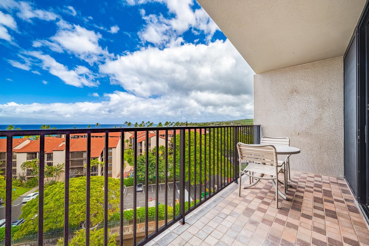 Kaanapali Shores condo # 836, Lahaina, Hawaii - photo 4 of 50