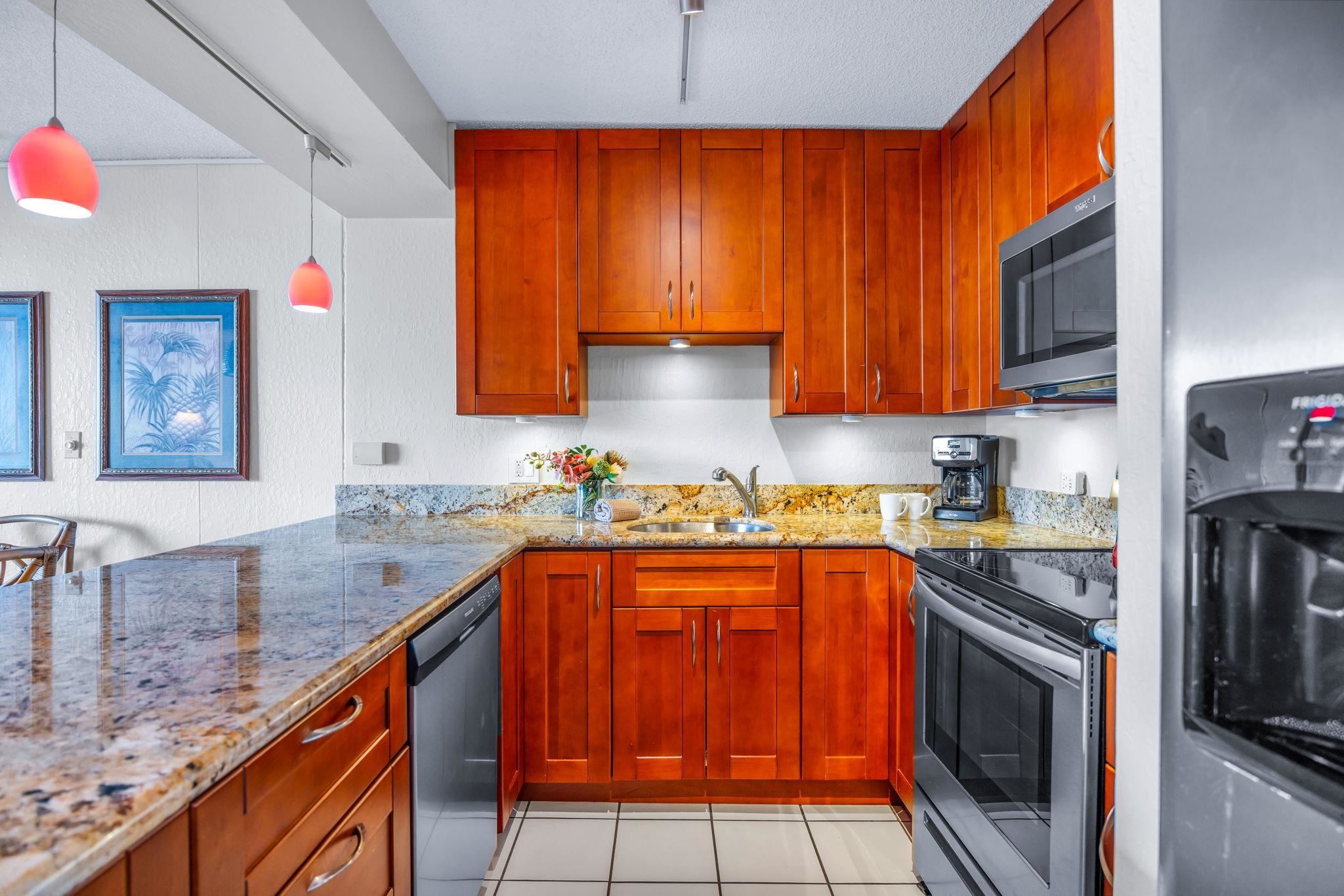 Kaanapali Shores condo # 839, Lahaina, Hawaii - photo 11 of 50