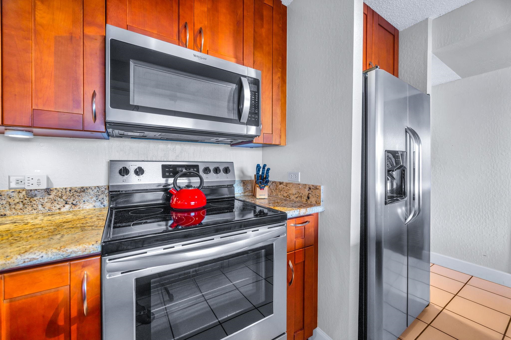 Kaanapali Shores condo # 839, Lahaina, Hawaii - photo 12 of 50