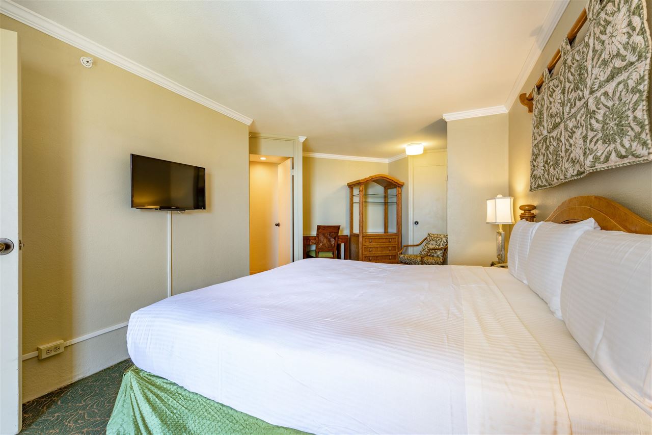 Kaanapali Shores condo # 903, Lahaina, Hawaii - photo 16 of 25