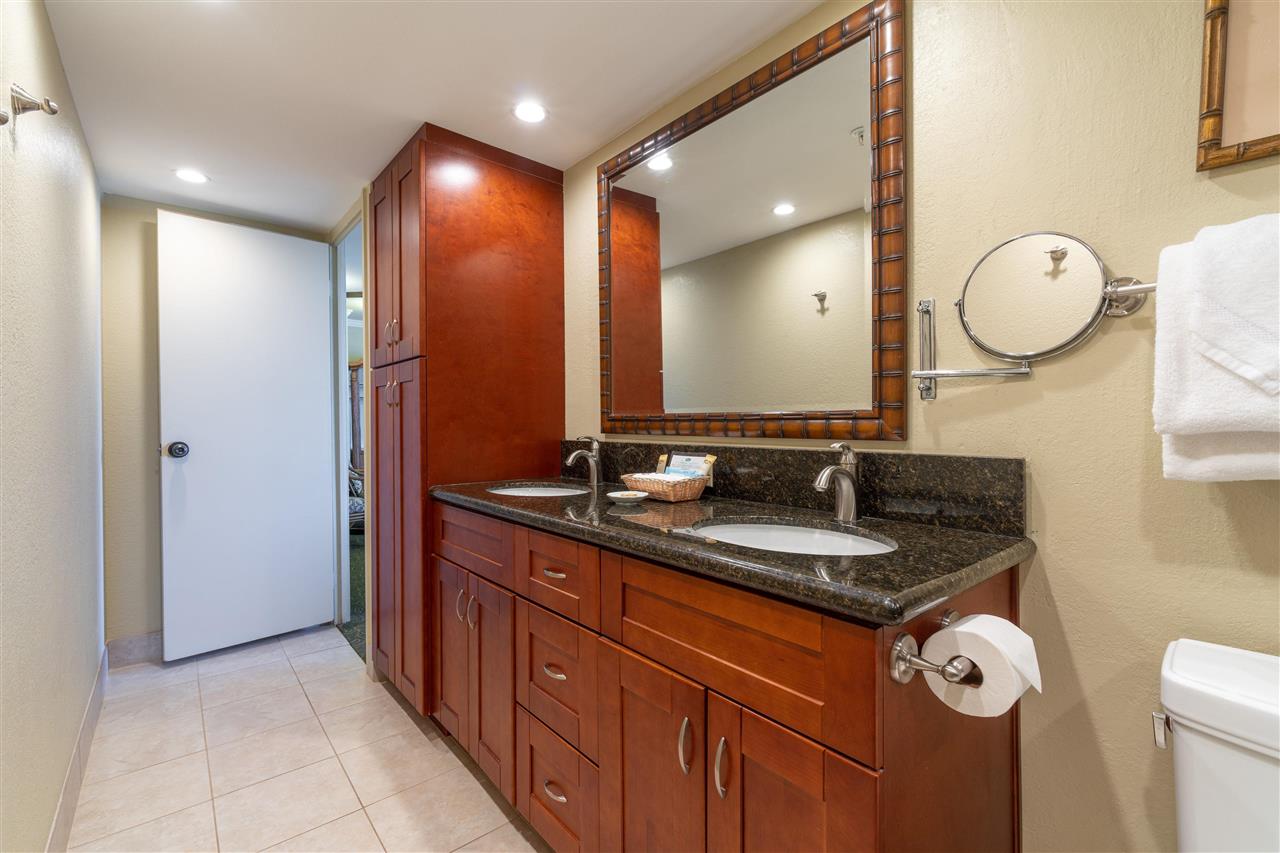 Kaanapali Shores condo # 903, Lahaina, Hawaii - photo 21 of 25