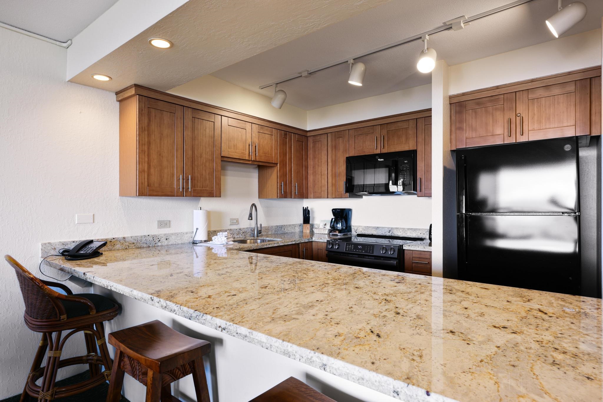 Kaanapali Shores condo # 930, Lahaina, Hawaii - photo 14 of 35