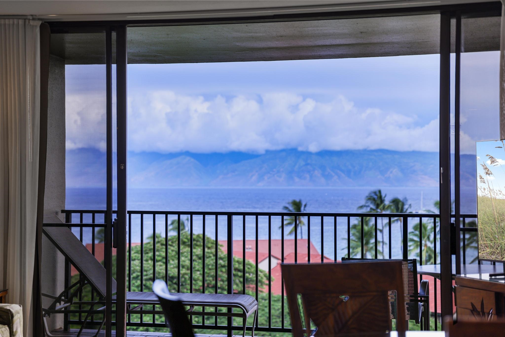 Kaanapali Shores condo # 930, Lahaina, Hawaii - photo 3 of 35