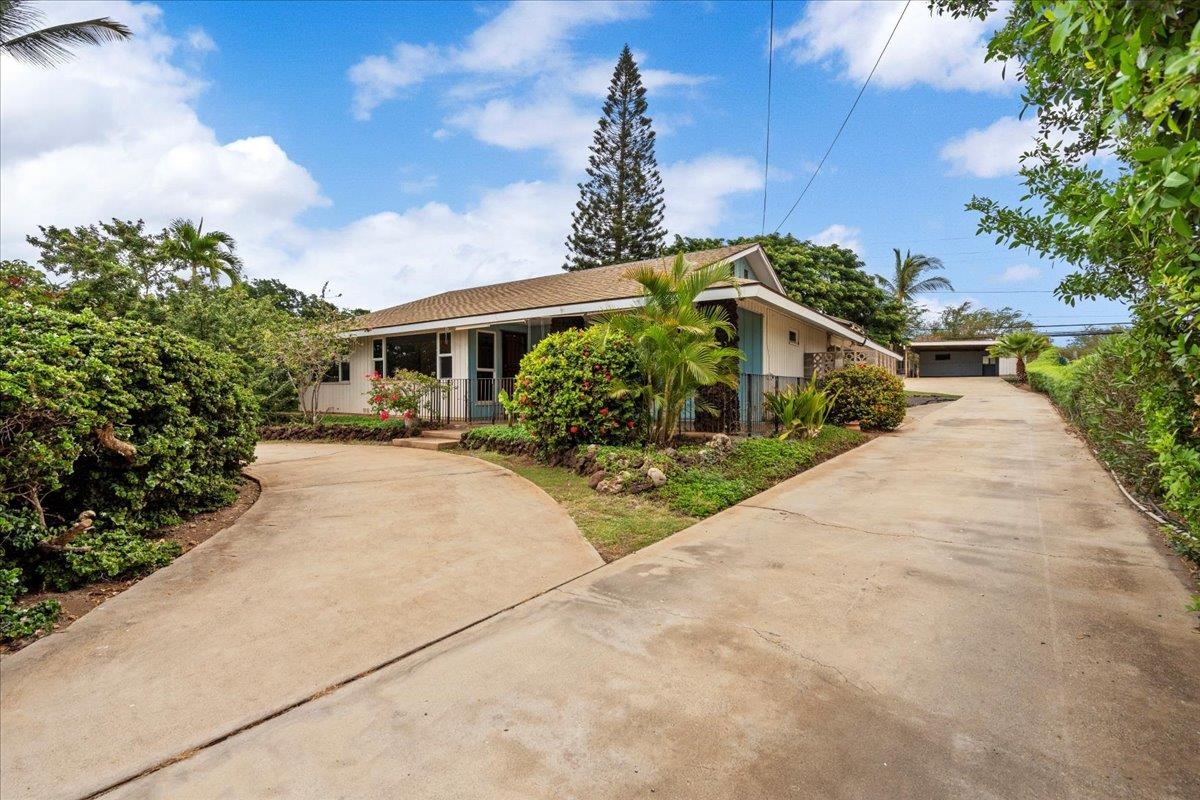 345  Auhana Rd Kihei, Kihei home - photo 26 of 50