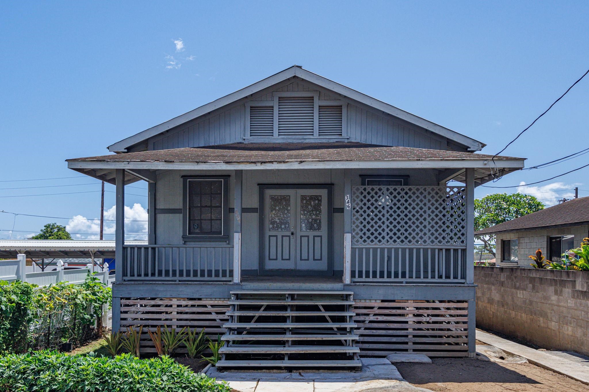 346  Alahee Dr , Wailuku home - photo 2 of 50