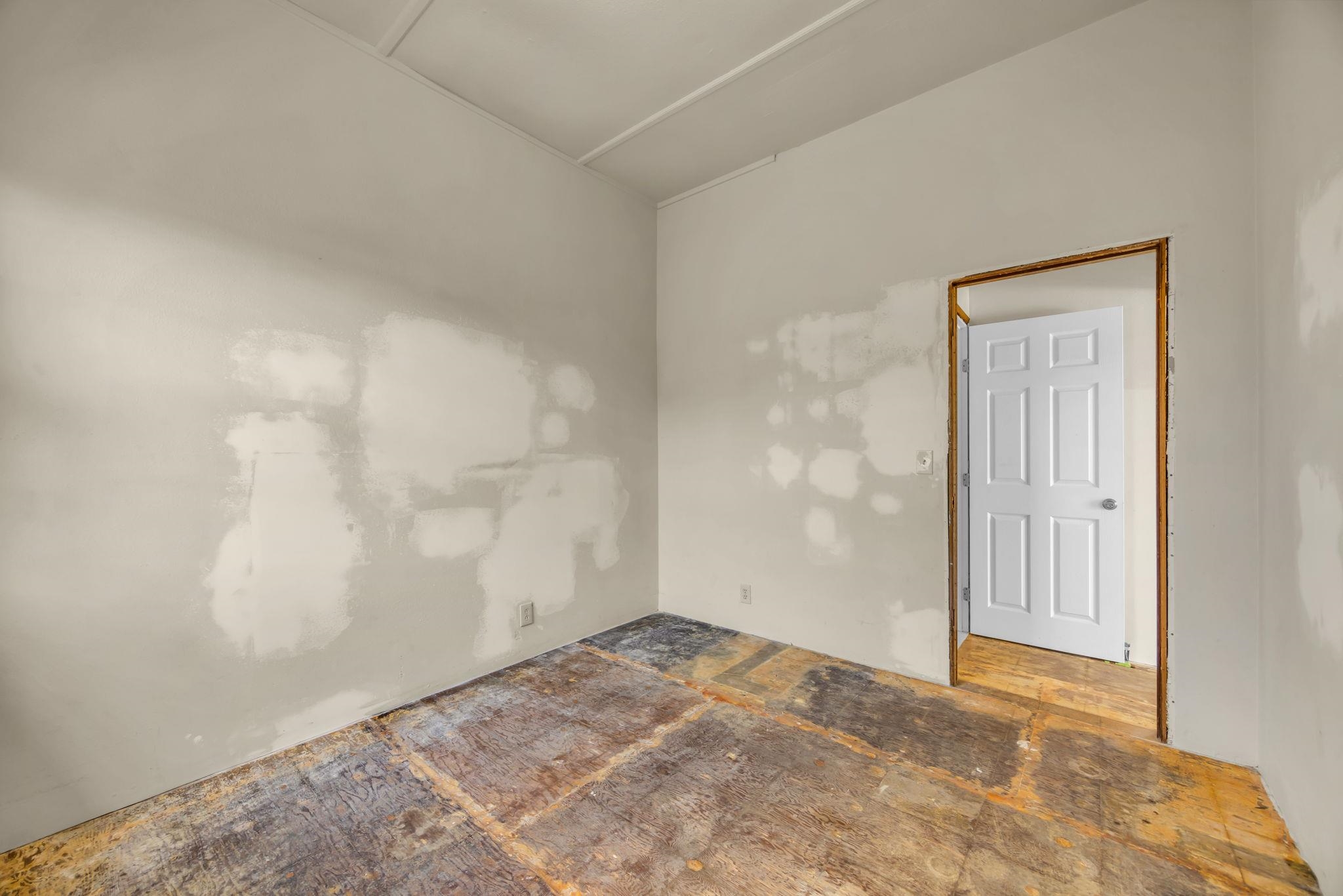 346  Alahee Dr , Wailuku home - photo 18 of 50