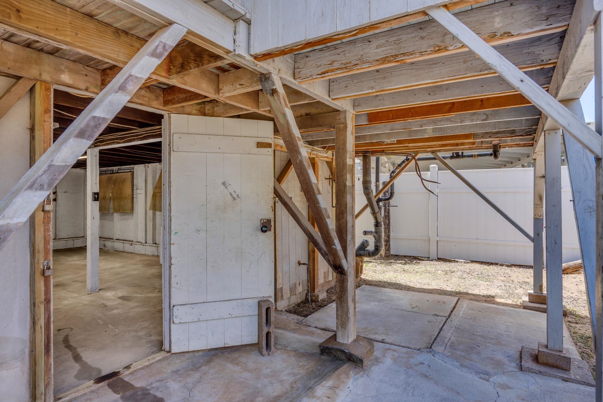 346  Alahee Dr , Wailuku home - photo 28 of 50