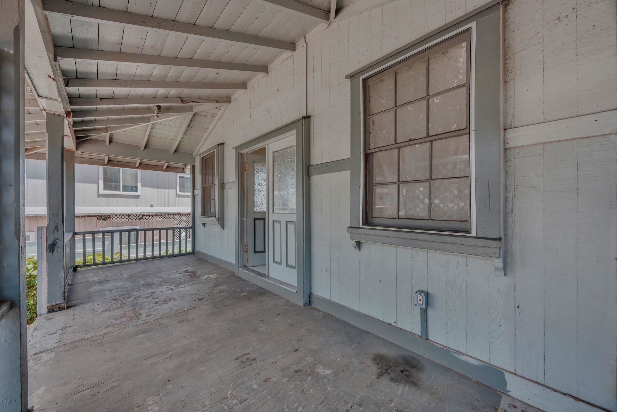 346  Alahee Dr , Wailuku home - photo 37 of 50