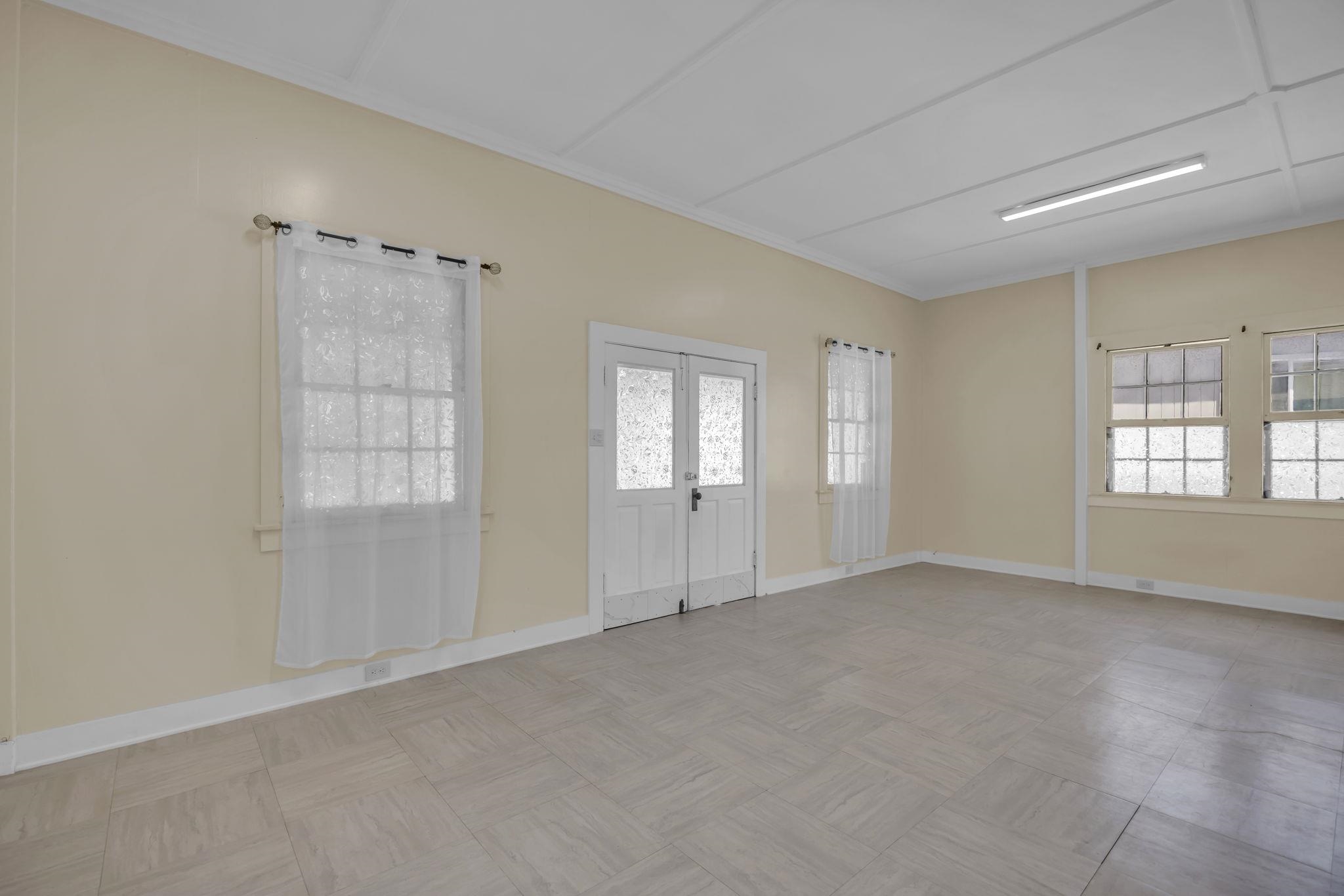 346  Alahee Dr , Wailuku home - photo 7 of 50