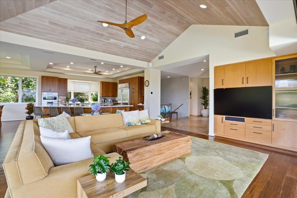 347  Kualono Pl Wailea, Wailea/Makena home - photo 9 of 50