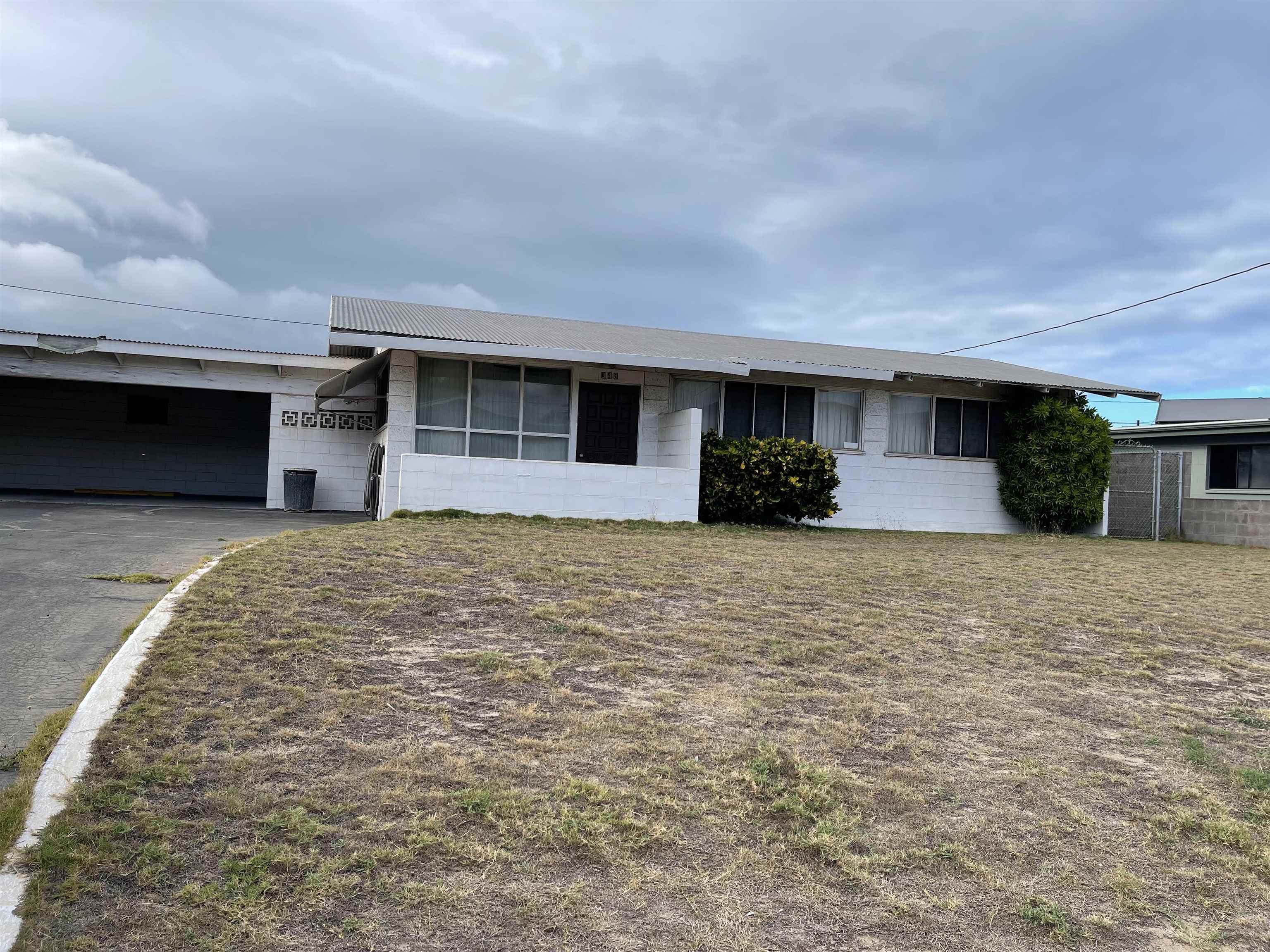 348  Molokai Hema St , Kahului home - photo 3 of 12